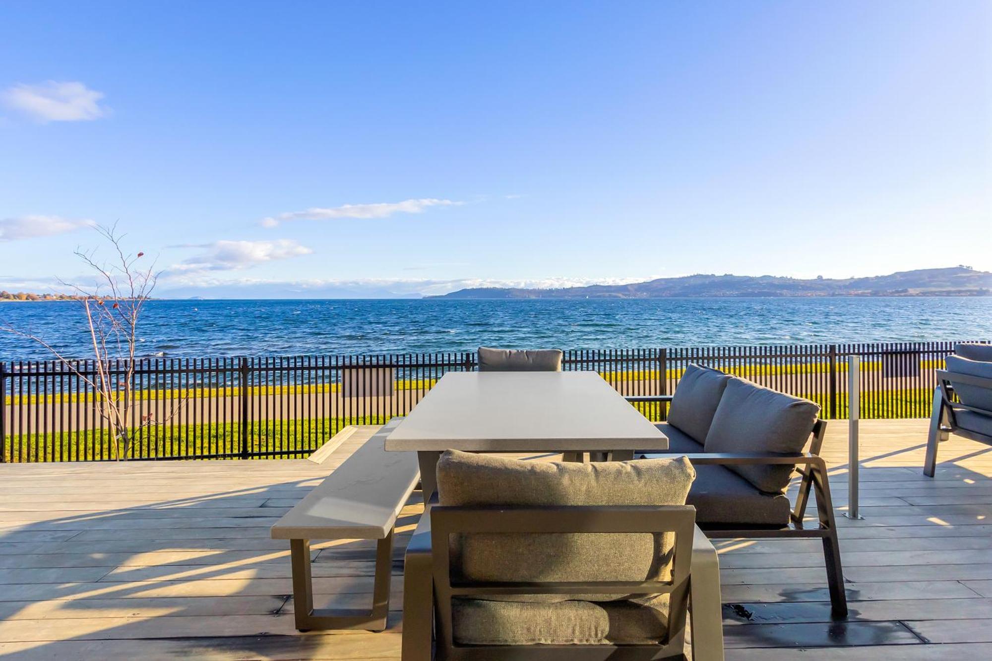 Absolute Lakefront House Taupo Exteriér fotografie